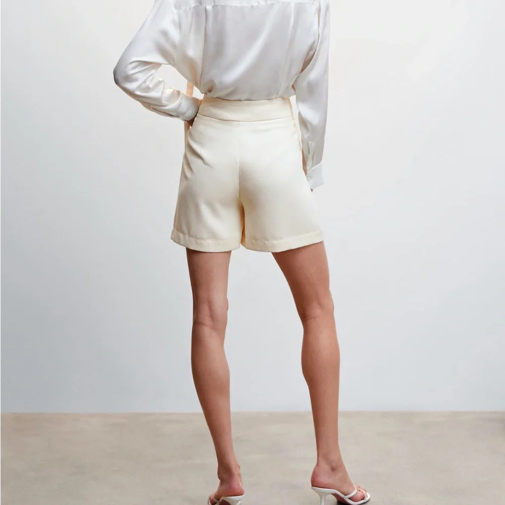 🌳🕊SHORTS - Picture 3 of 6